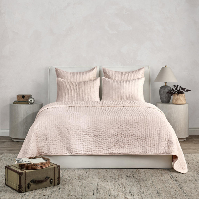 Bari - Velvet Quilt Set