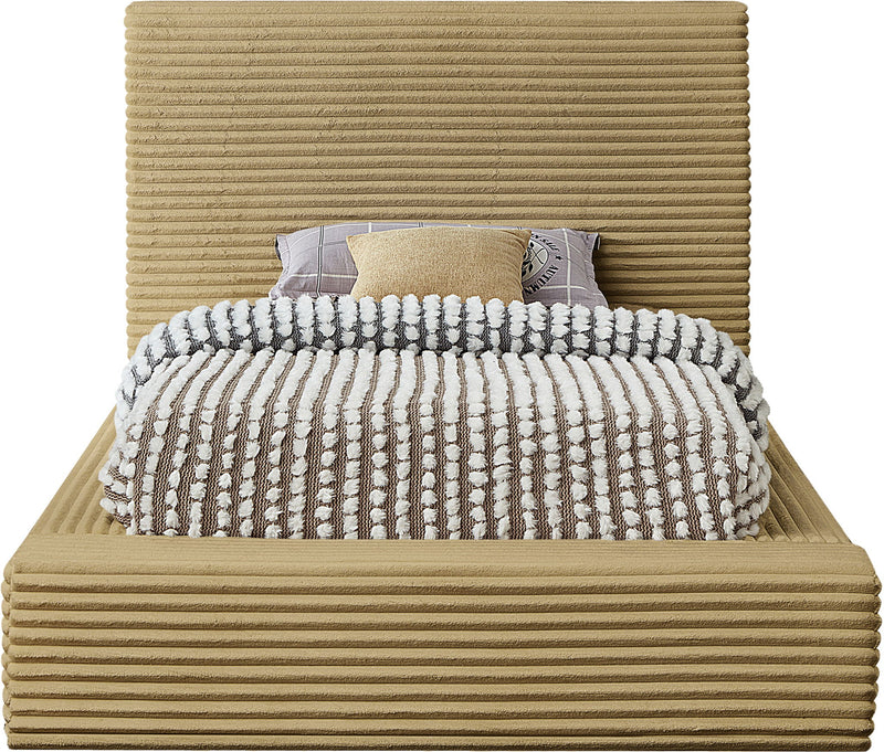 Dexter - Bed