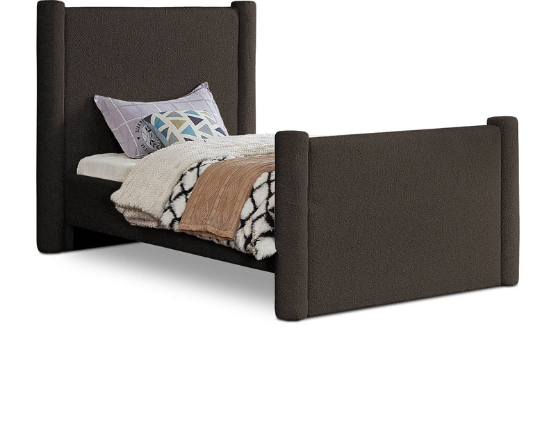 Elias - Boucle Bed