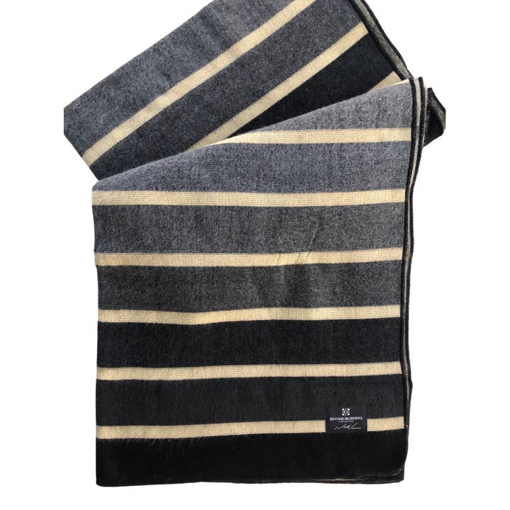 Caminante Blanket | Greyscale | 92x78