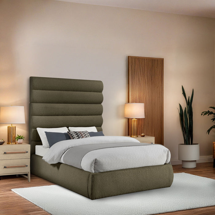 Adam - Boucle Fabric Bed With 70.5" Headboard