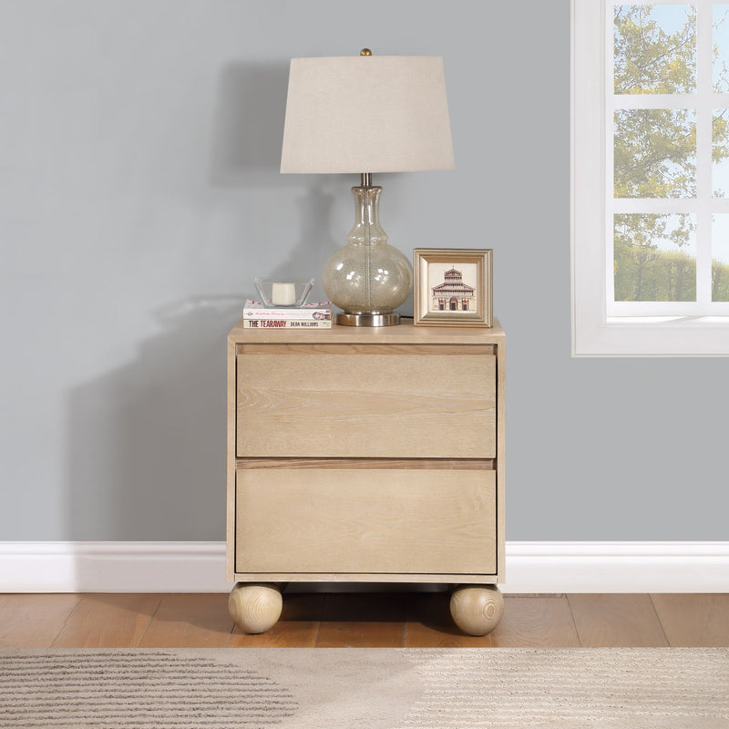 Kent - Night Stand