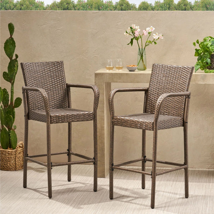 Outdoor Wicker Barstools With Rattan And Iron Frame