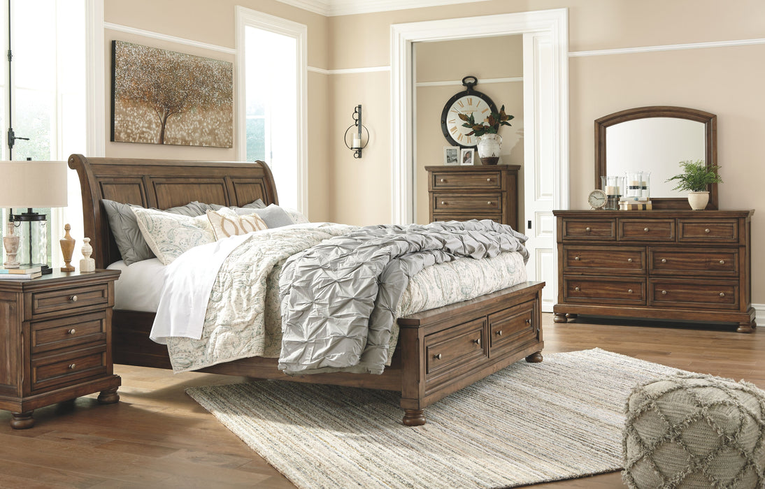 Flynnter - Sleigh Bedroom Set