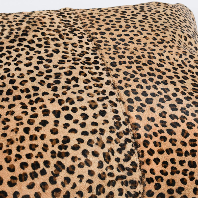 Leopard - 20" x 20" Pillow - Camel / Black