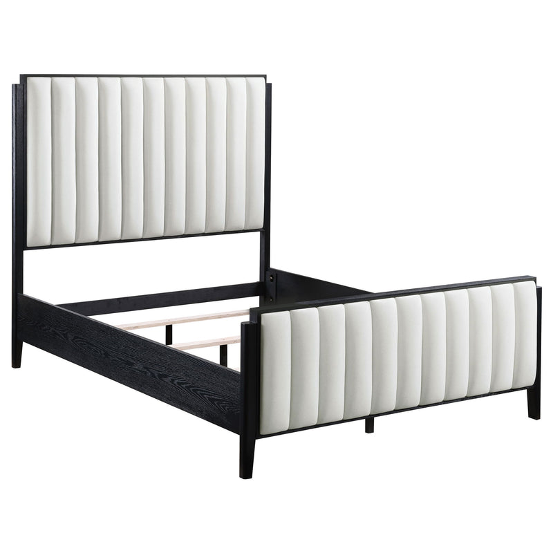 Ennis - Bed With Tufted Headboard
