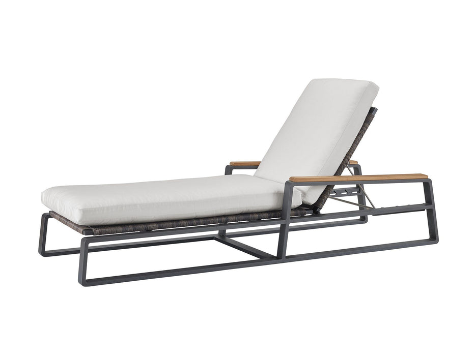 Coastal Living Outdoor - San Clemente Chaise Lounge - Special Order - White