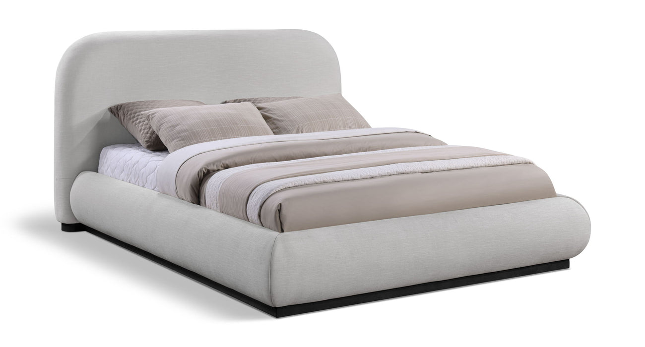 Vaughn - Chenille Bed With Black Base