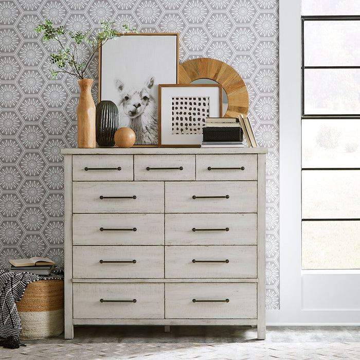 Modern Farmhouse - 11 Drawer Chesser - White