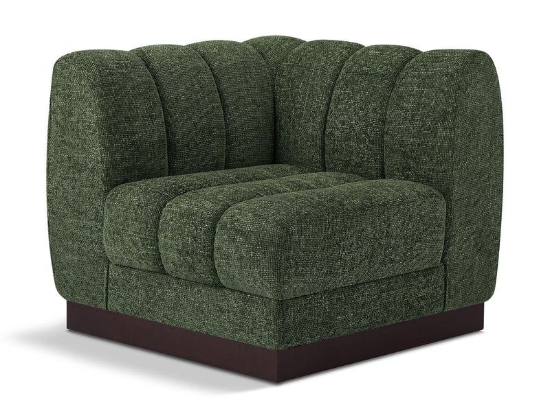 Quinn - Corner Chair