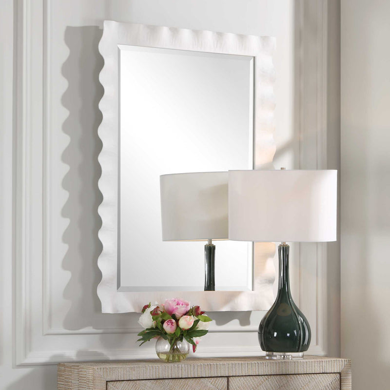 Haya - Scalloped Mirror