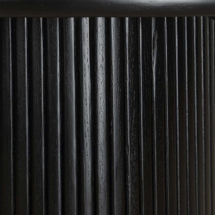 Hersch - Round Dining Table - Black