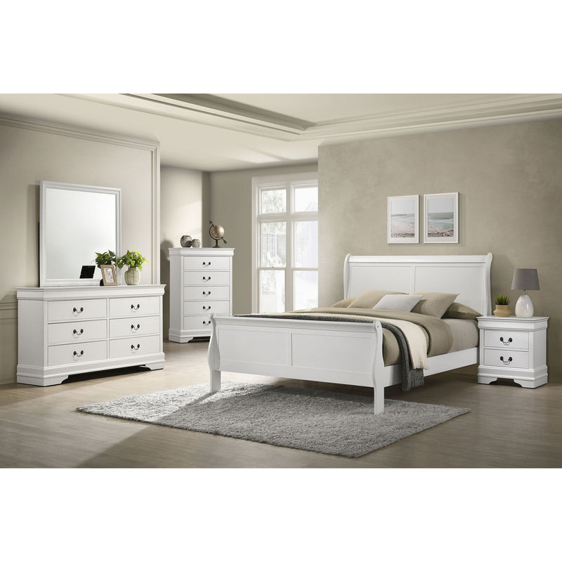 Bedroom Set With Curved Details