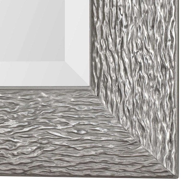 Mossley - Metallic Mirror - Silver