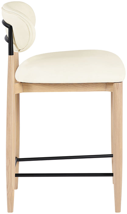 Riccio - Stool - Natural And Black Frame