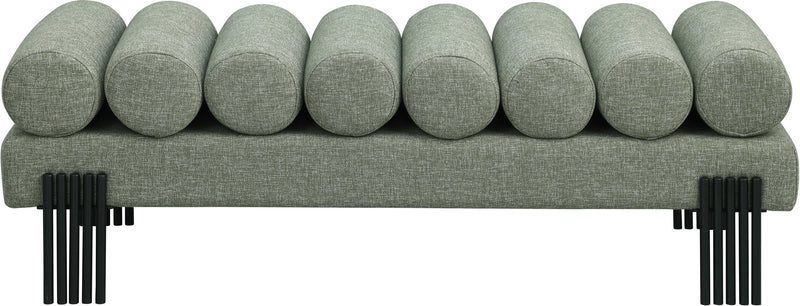 Akeela - Bench