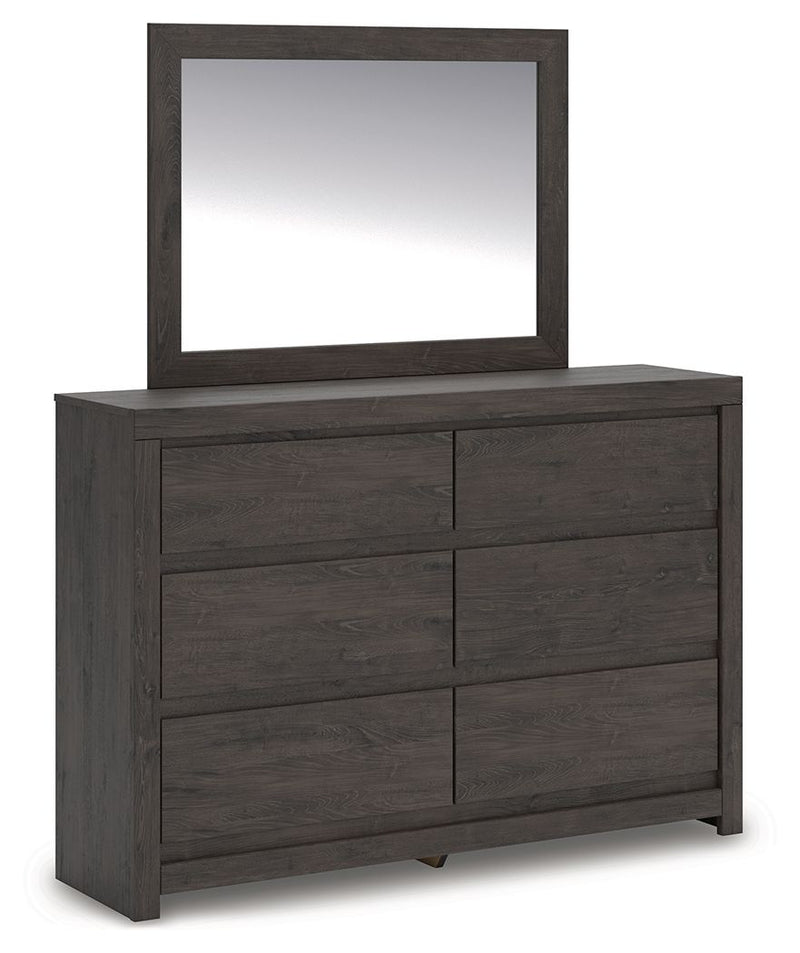 Fraluna - Panel Bedroom Set