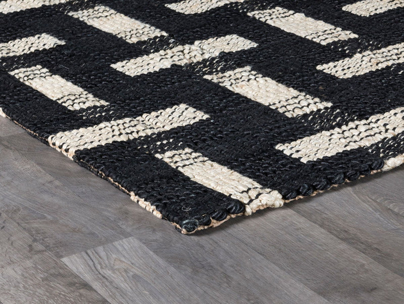 Preston - 2.6' x 8' Rug