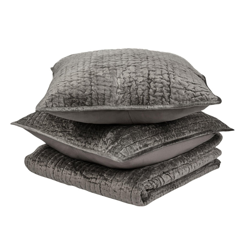 Bari - Velvet Quilt Set