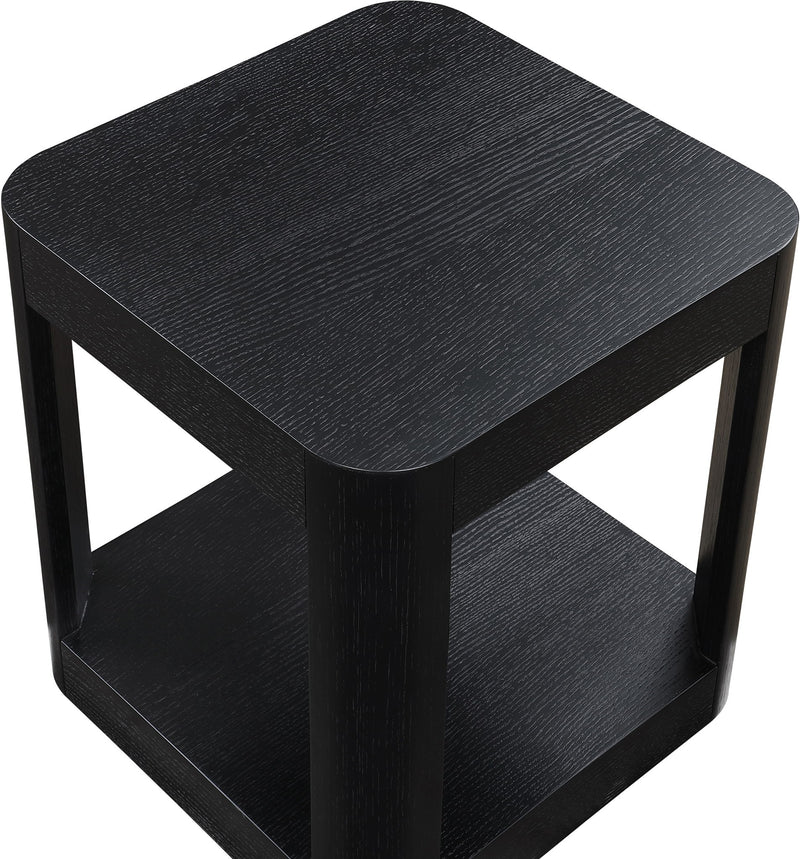 Reeves - Table