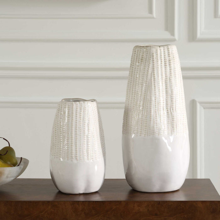 Echo Ridge - Vases (Set of 2) - White